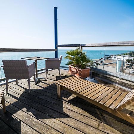 Logis Hotel - La Petite Rade Le Havre Esterno foto