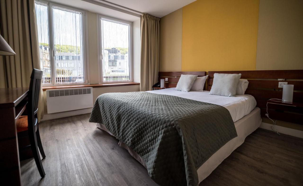 Logis Hotel - La Petite Rade Le Havre Esterno foto