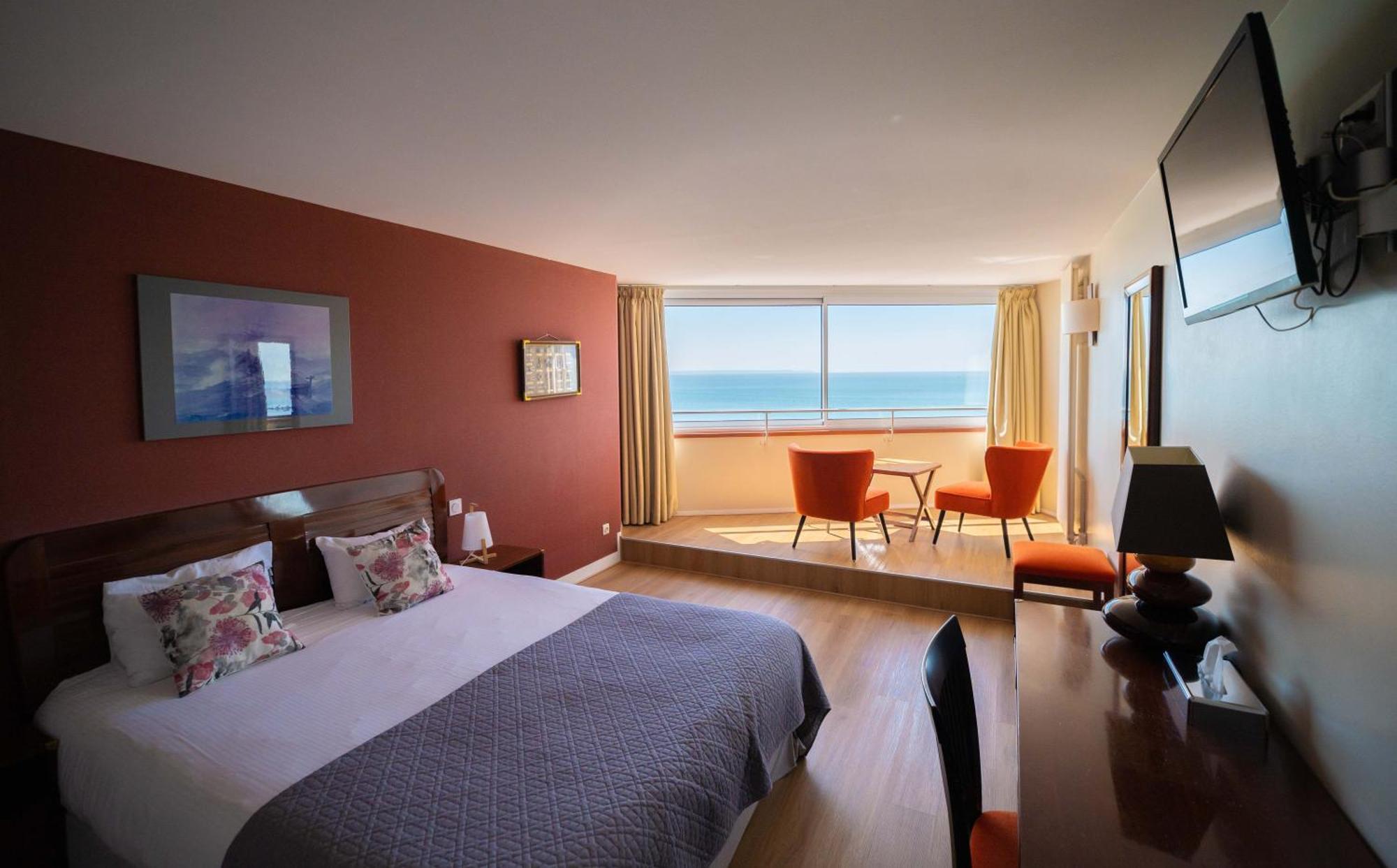 Logis Hotel - La Petite Rade Le Havre Esterno foto