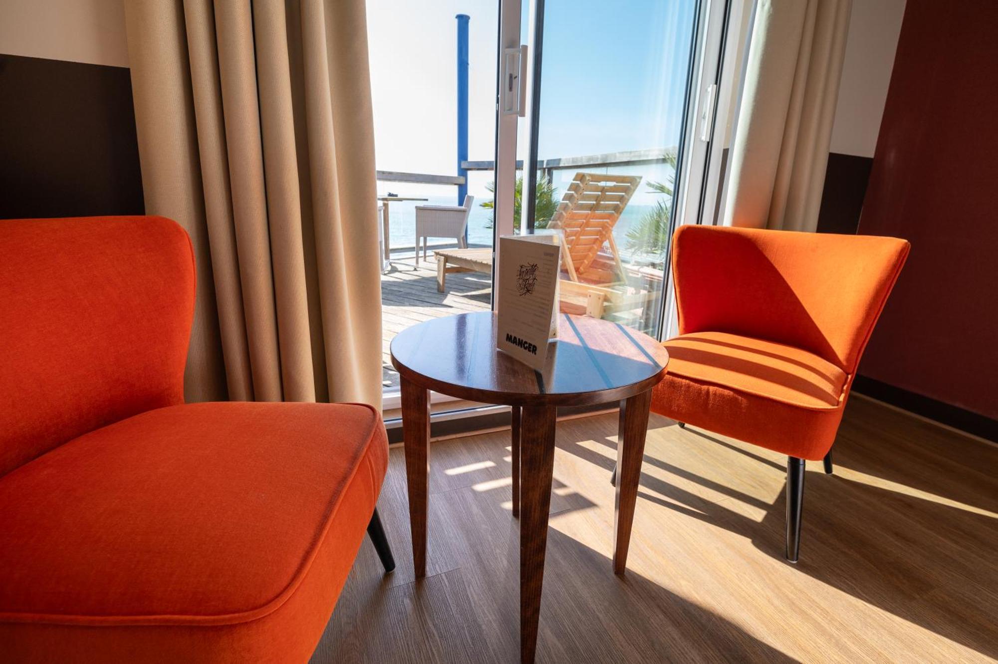 Logis Hotel - La Petite Rade Le Havre Esterno foto